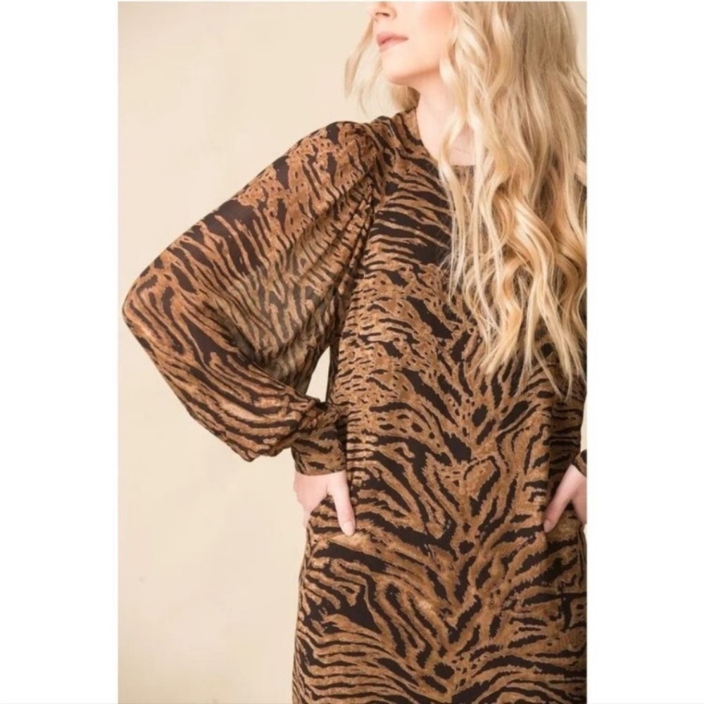 GANNI Tiger Print Dress NWT Size 34 Size US 2 Animal Print Mobwife Chic Viscose